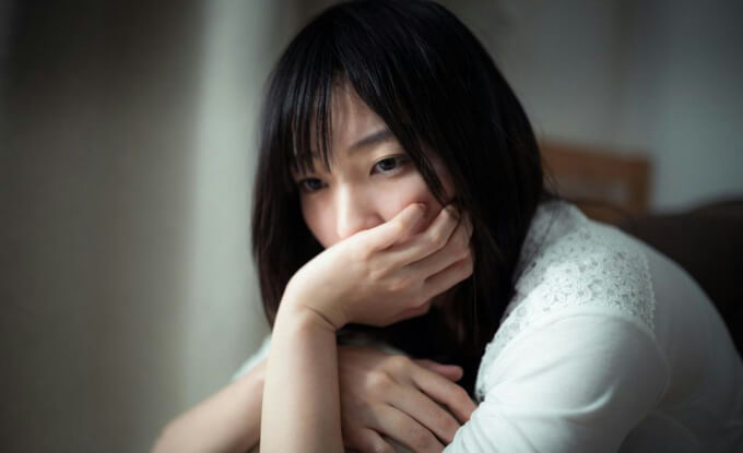 浮気する女性